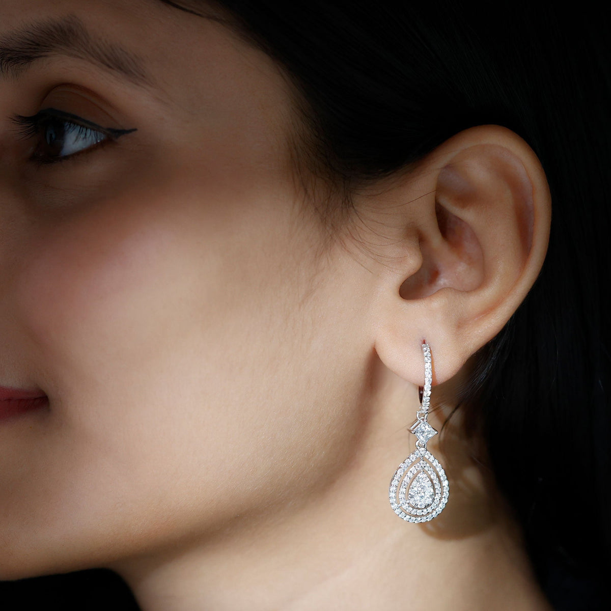 Lab Grown Diamond Earrings – Elegant Bridal Teardrop Drop With Pave Setting