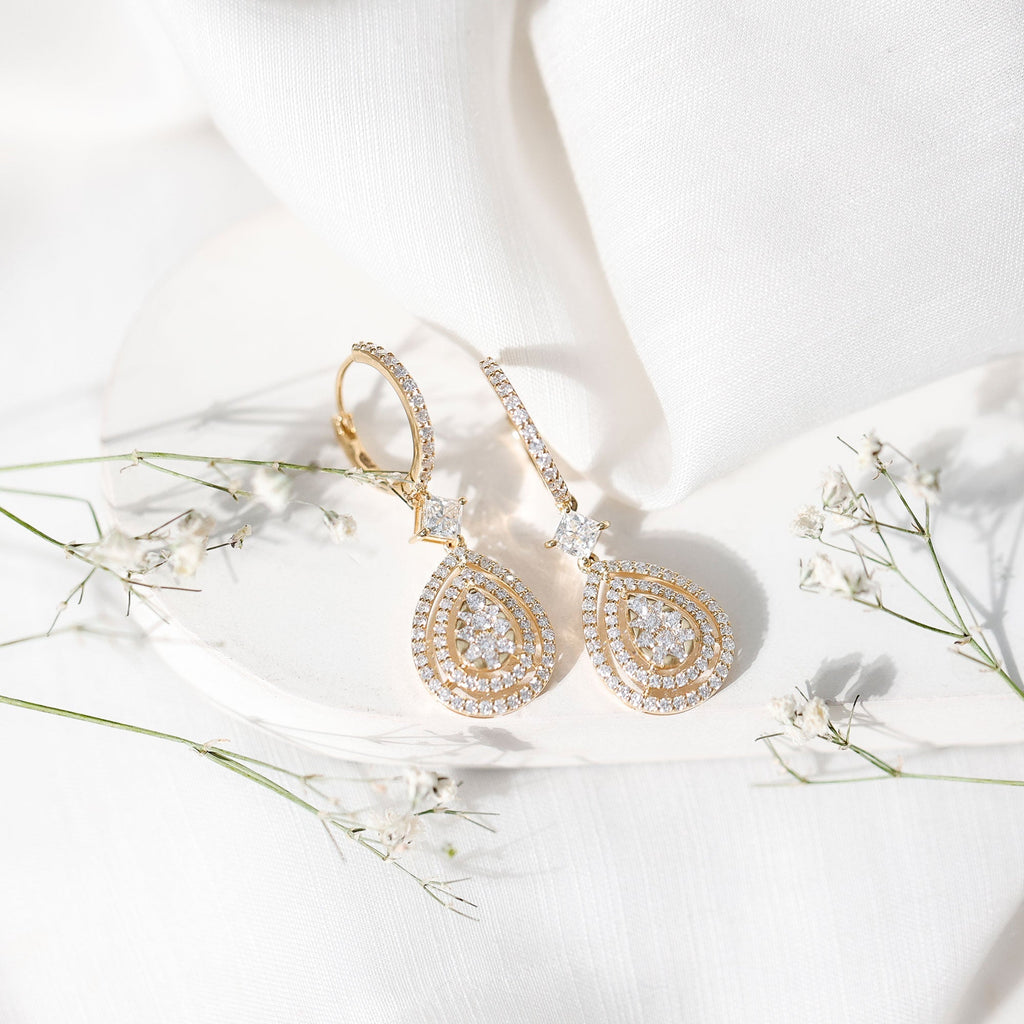 Lab Grown Diamond Earrings – Elegant Bridal Teardrop Drop With Pave Setting
