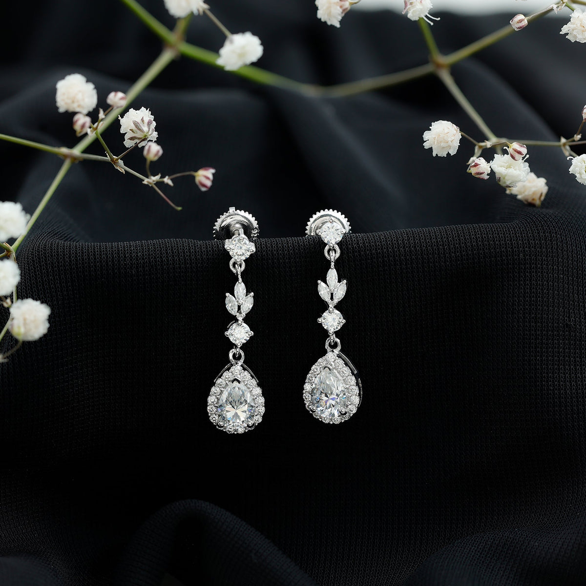 Lab Grown Diamond Earrings – Elegant Diamond Dangle Earrings With Pear Shaped Diamonds