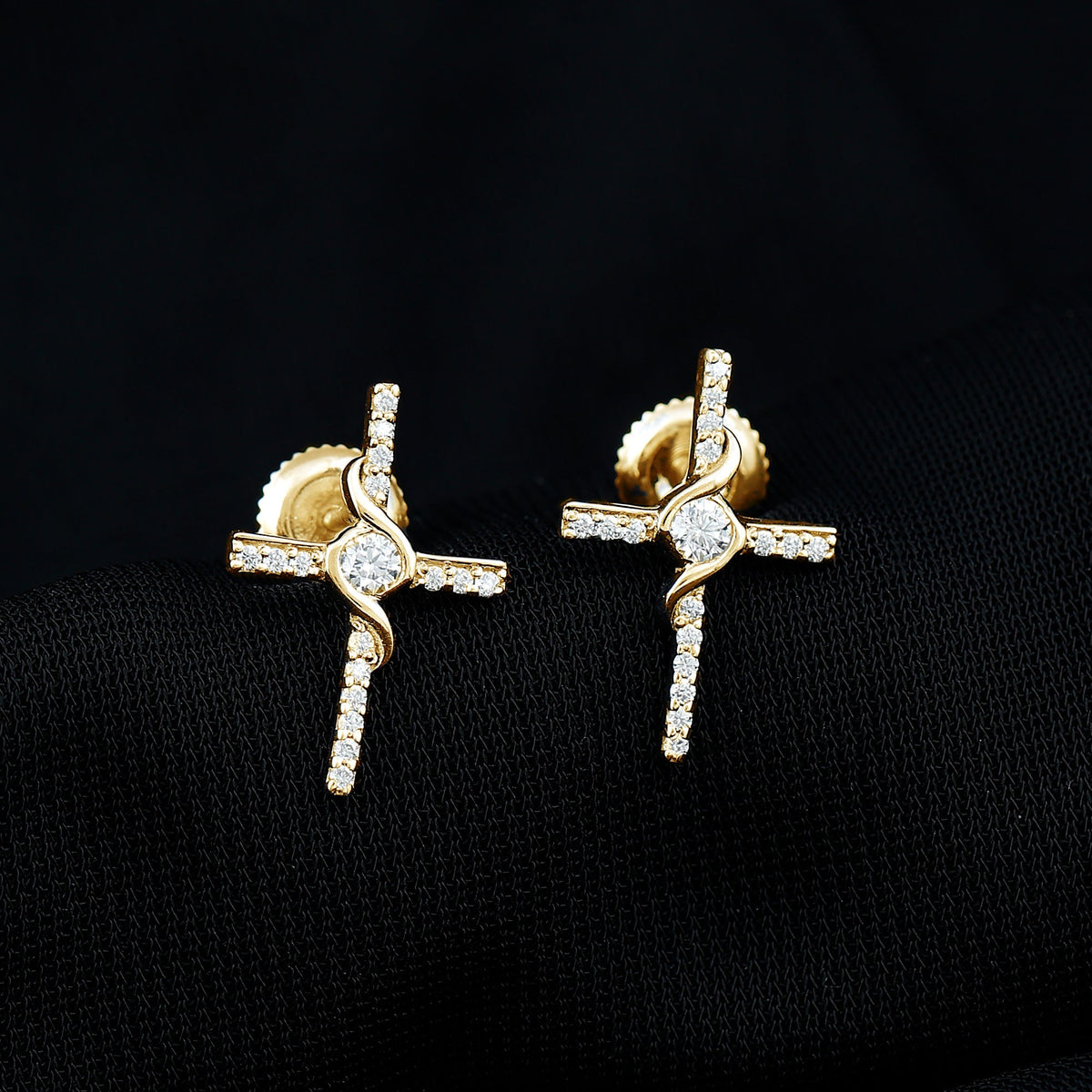 Lab Grown Diamond Earrings – Religious Cross Studs With Prong Setting Design