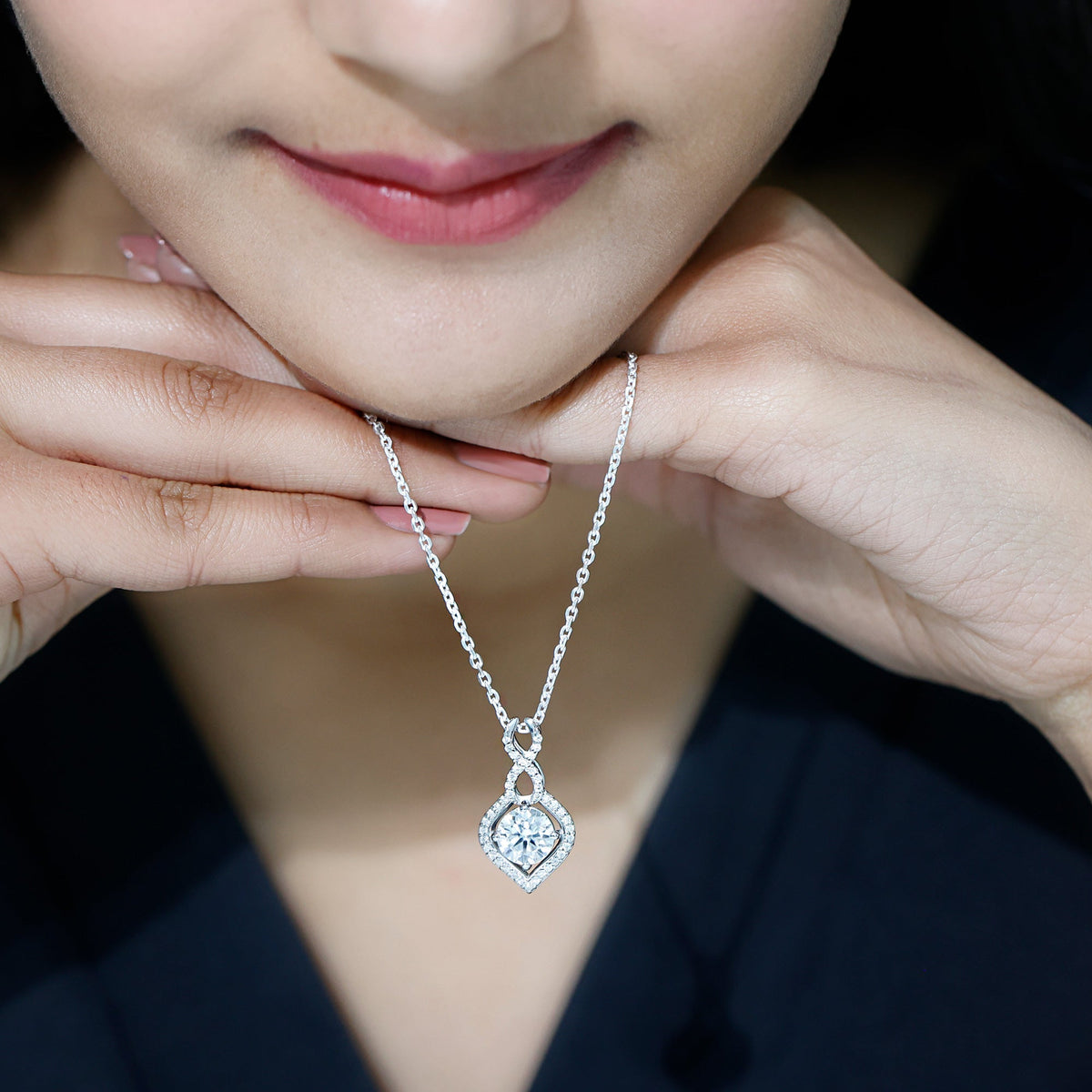 Lab Grown Diamond Necklace – 2 Carat Round Cut Pendant With Infinity Loop Design