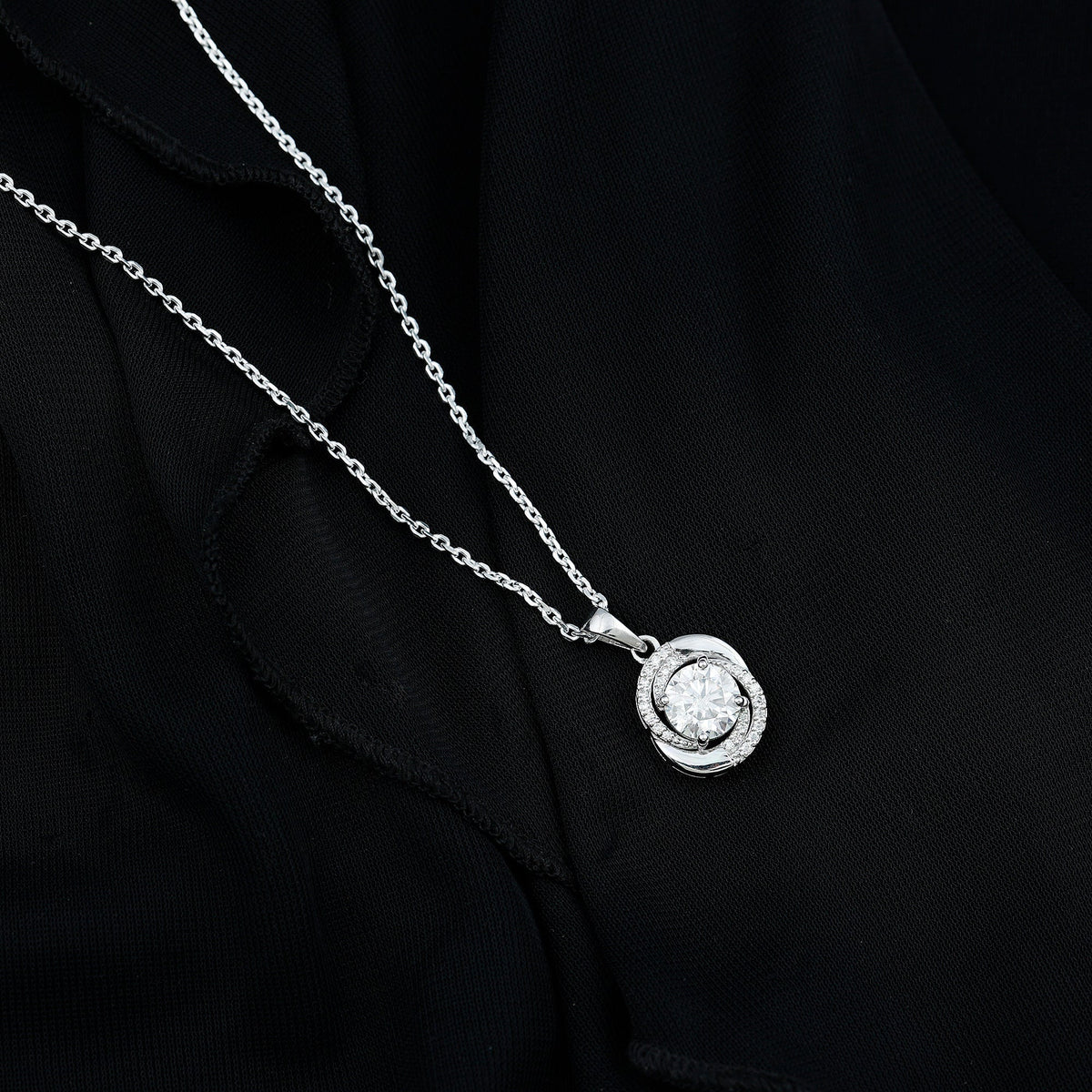 Lab Grown Diamond Necklace – 2 Carat Swirl Pendant With Round Prong Set Diamond