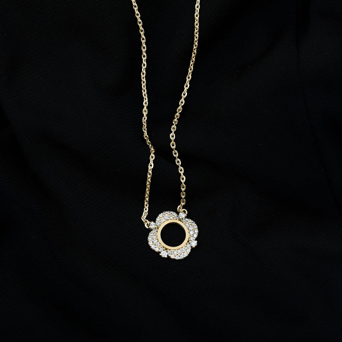 Lab Grown Diamond Necklace – Certified Nature Inspired Pendant with Prong Setting