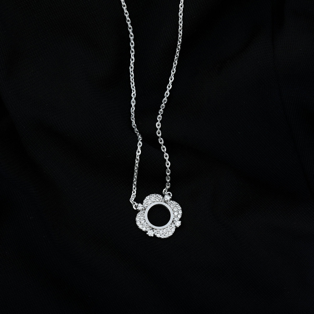 Lab Grown Diamond Necklace – Certified Nature Inspired Pendant with Prong Setting