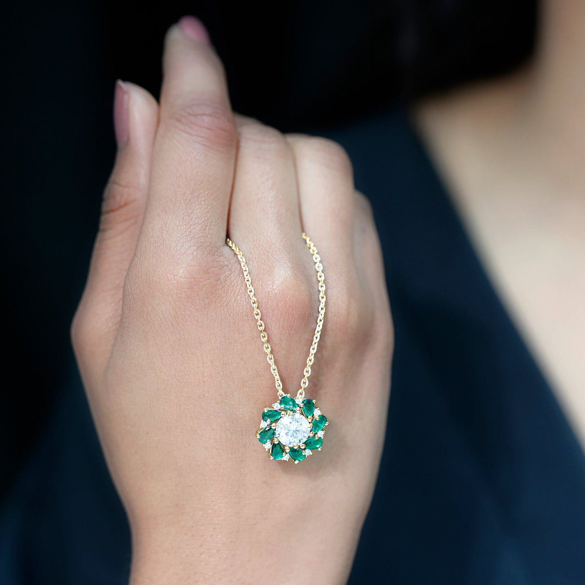Lab Grown Diamond Necklace – Emerald Bridal Statement Jewelry with Floral Pendant