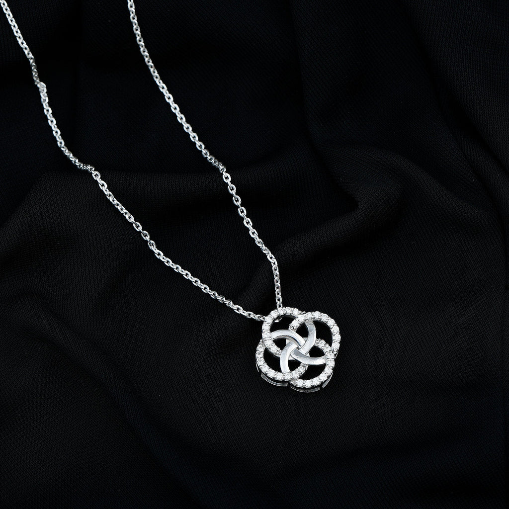 Lab Grown Diamond Necklace – Floral Pendant With Interlocking Circle Design