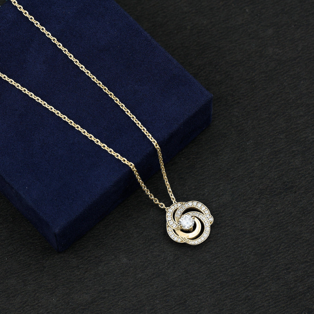 Lab Grown Diamond Necklace – Floral Pendant with Sparkling Round Diamonds, Prong Set Jewelry