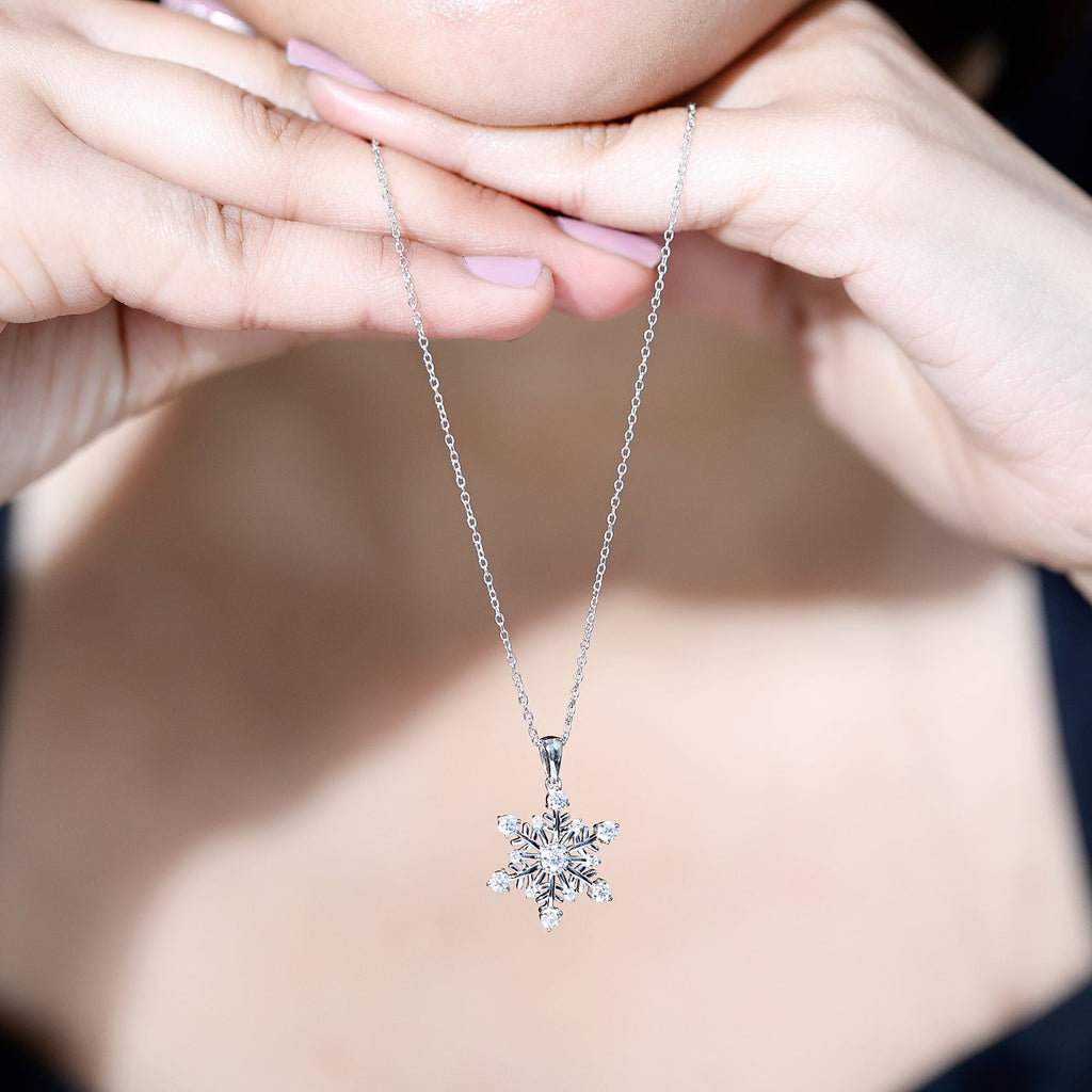 Lab Grown Diamond Necklace – Snowflake Pendant Jewelry with Round Cut Diamonds