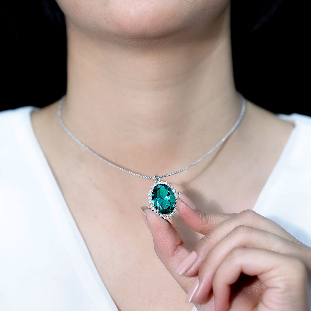 Lab Grown Emerald Necklace – 14 Carat Oval Halo Pendant With Silver Chain