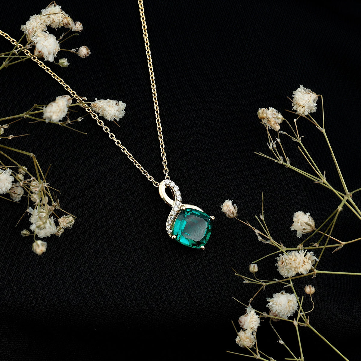 Lab Grown Emerald Necklace – 2 Carat Cushion Cut Emerald Pendant With Diamond Infinity