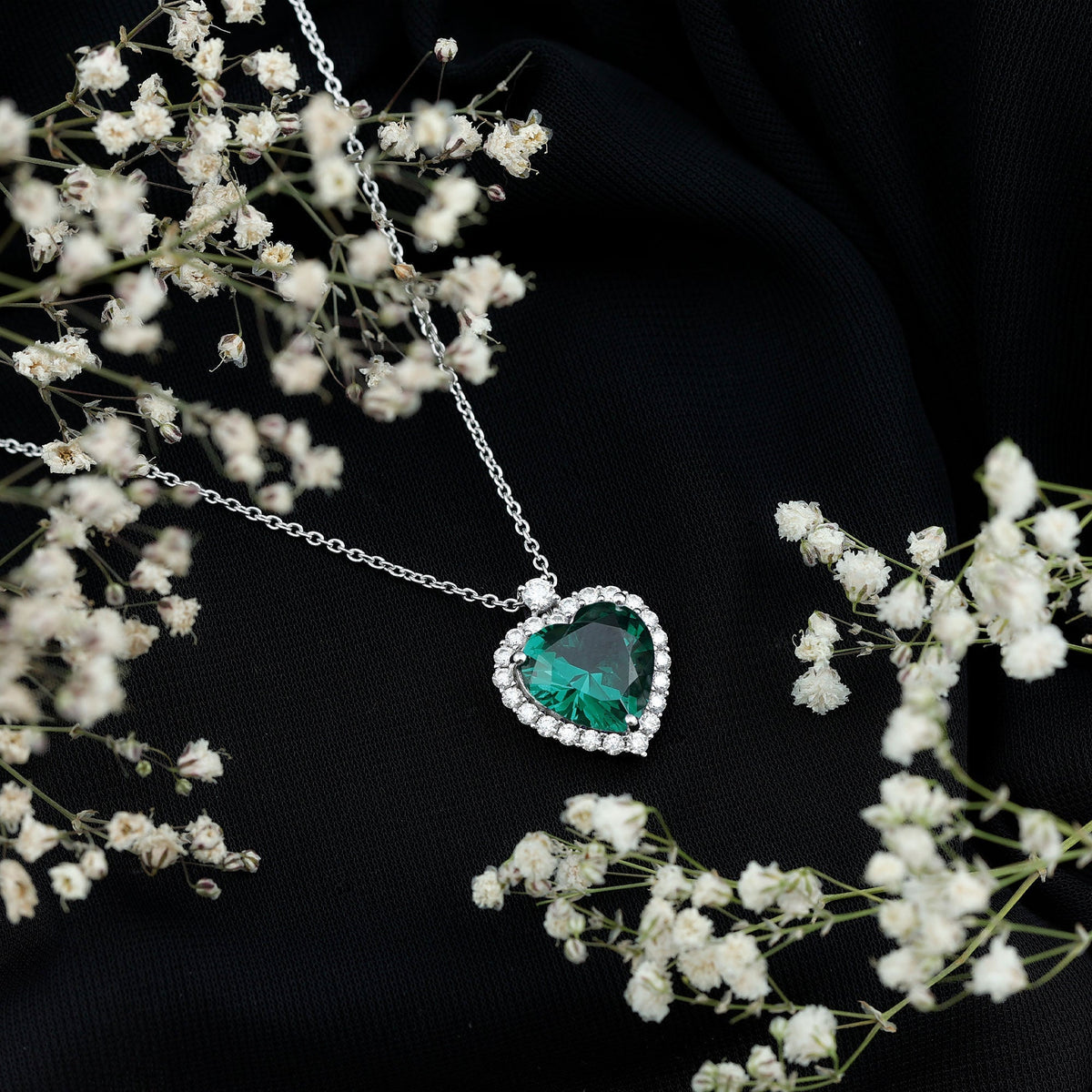 Lab Grown Emerald Necklace – 5.5 Carat Heart Shape Pendant With Silver Chain