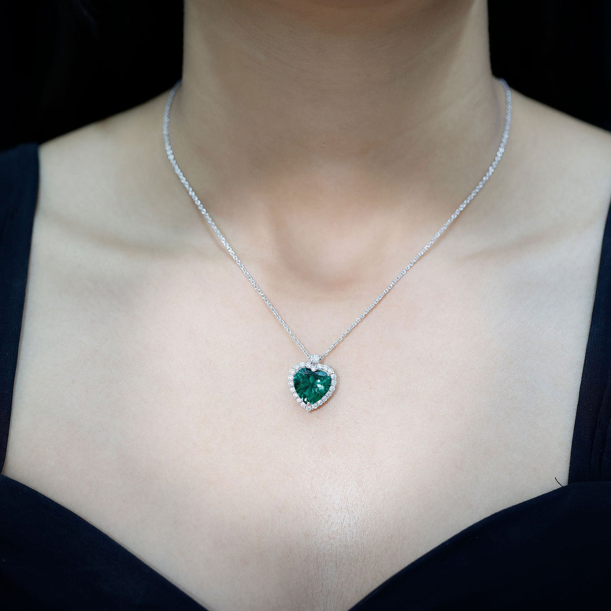 Lab Grown Emerald Necklace – 5.5 Carat Heart Shape Pendant With Silver Chain