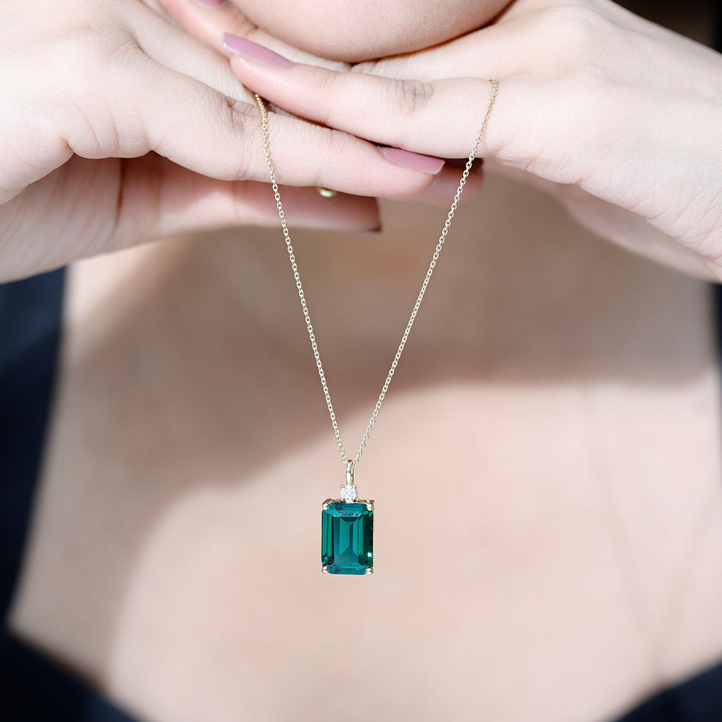 Lab Grown Emerald Necklace – Emerald Cut Solitaire Pendant With Diamond Accent