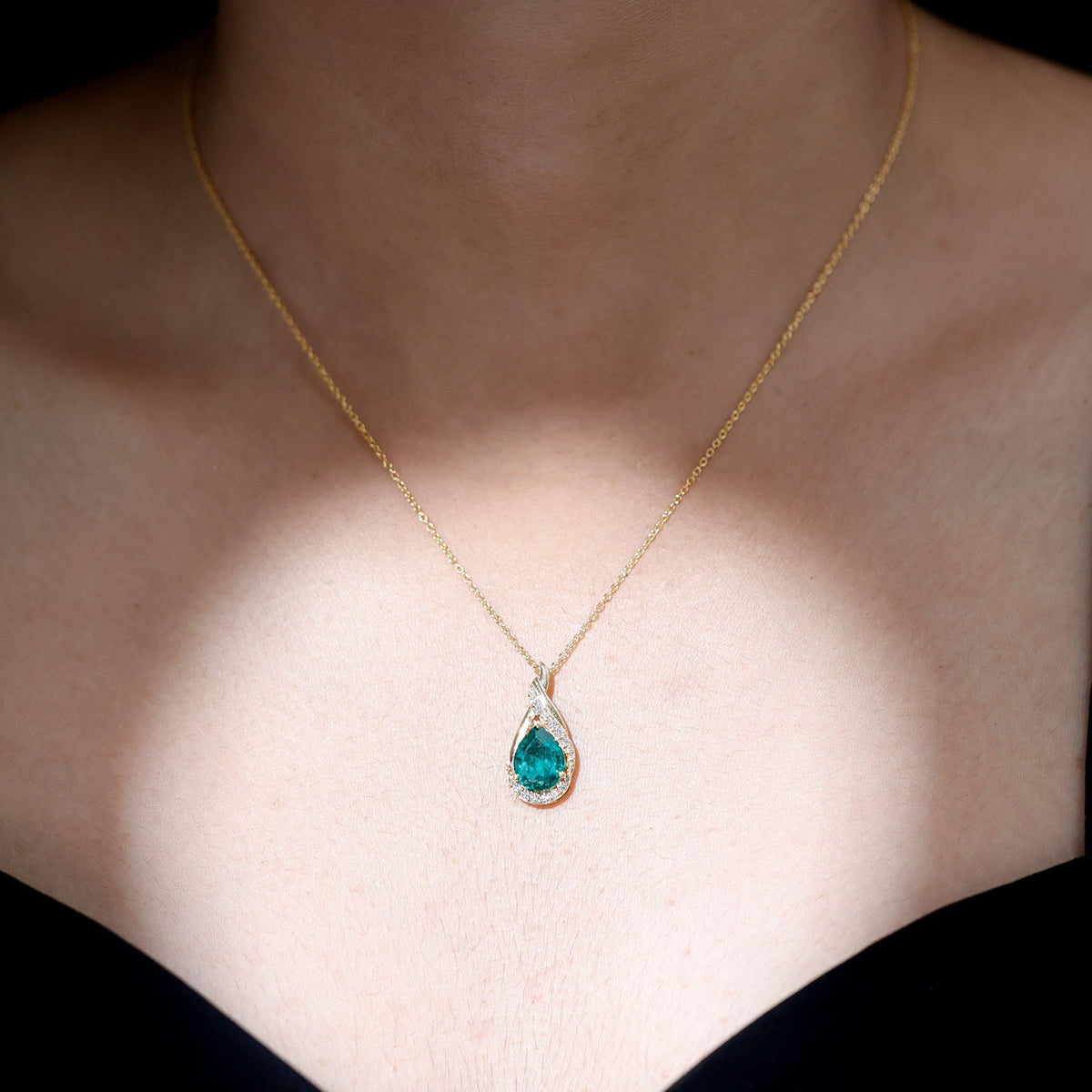 Lab Grown Emerald Necklace – Vintage Inspired Pear Shaped Pendant with Diamonds