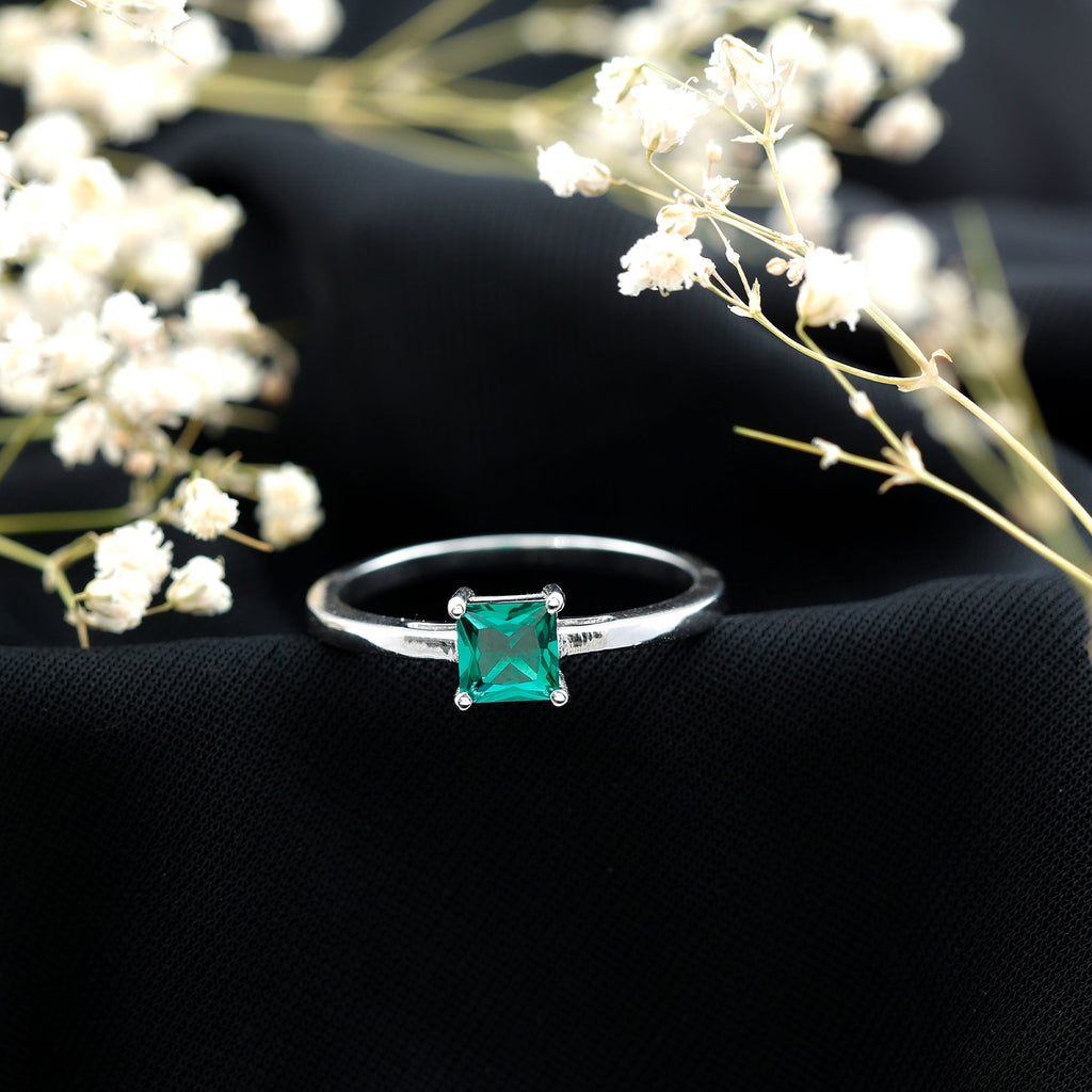 Lab Grown Emerald Ring – 2 Carat Princess Cut Emerald Solitaire with Prong Setting