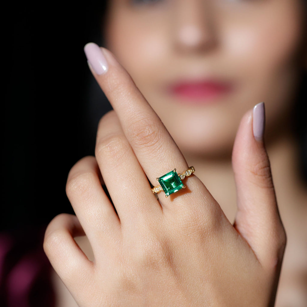 Lab Grown Emerald Ring – 2.4 Carat Princess Cut Solitaire Engagement Ring With Basket Setting