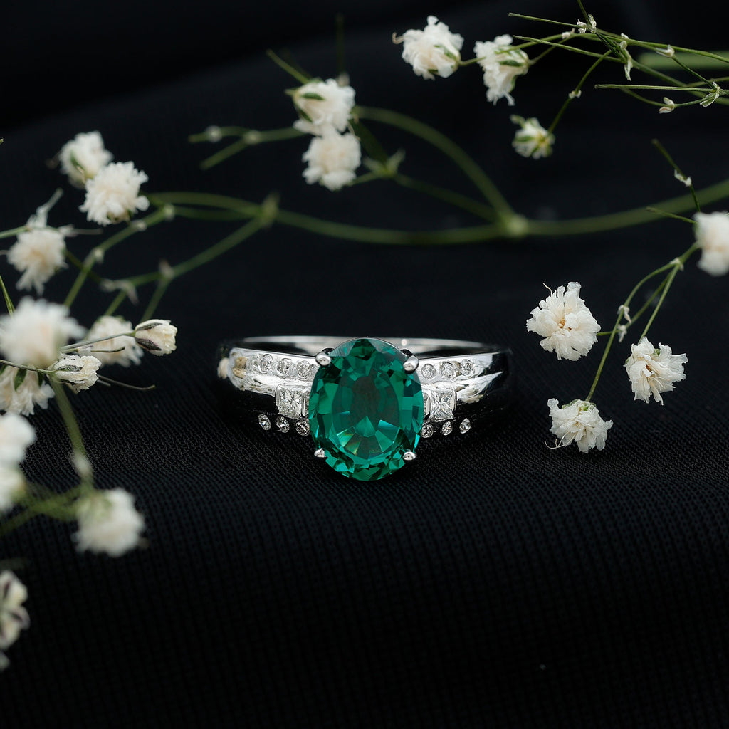Lab Grown Emerald Ring – 3 Carat Oval Cut Engagement Ring with Diamonds