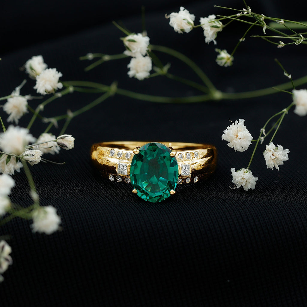 Lab Grown Emerald Ring – 3 Carat Oval Cut Engagement Ring with Diamonds