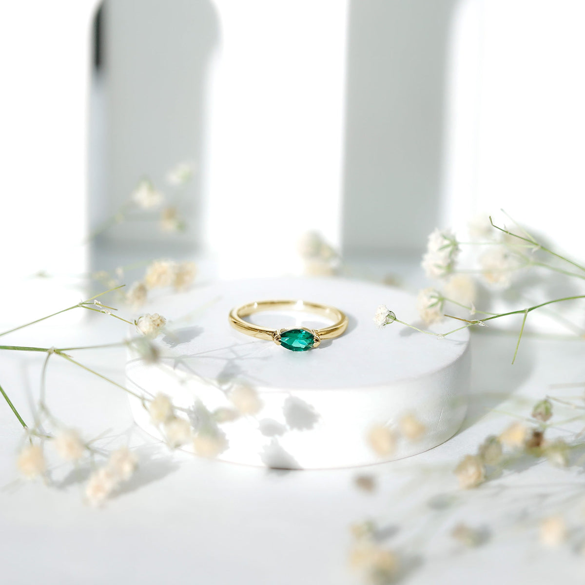 Lab Grown Emerald Ring – 4x8 MM Marquise East West Style Rose Gold Band
