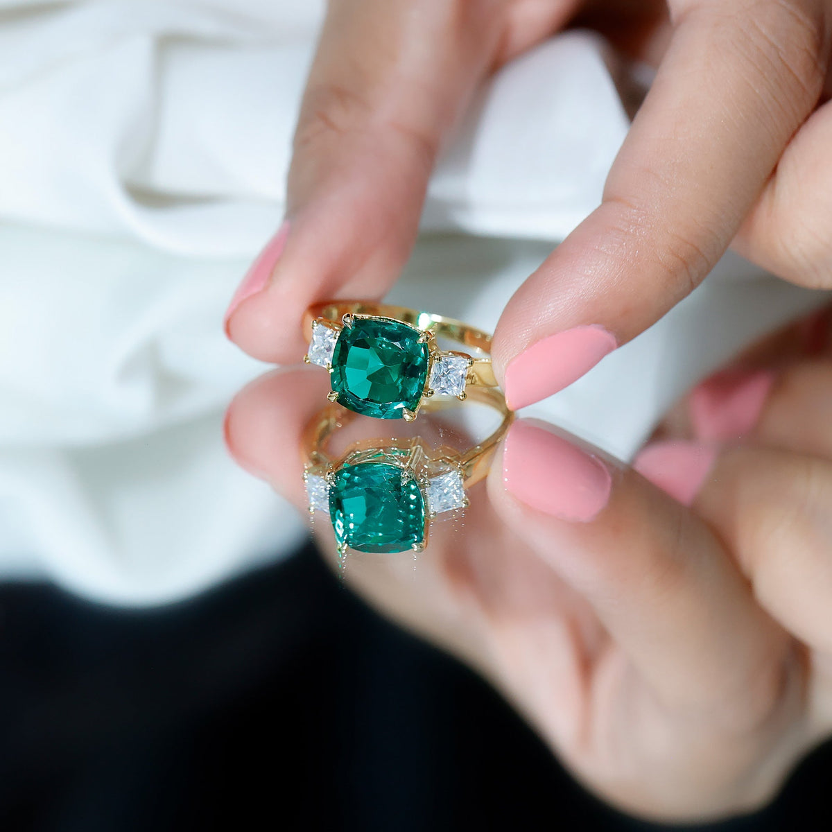 Lab Grown Emerald Ring – Cushion Cut Emerald Engagement Band with Moissanite Accent Stones