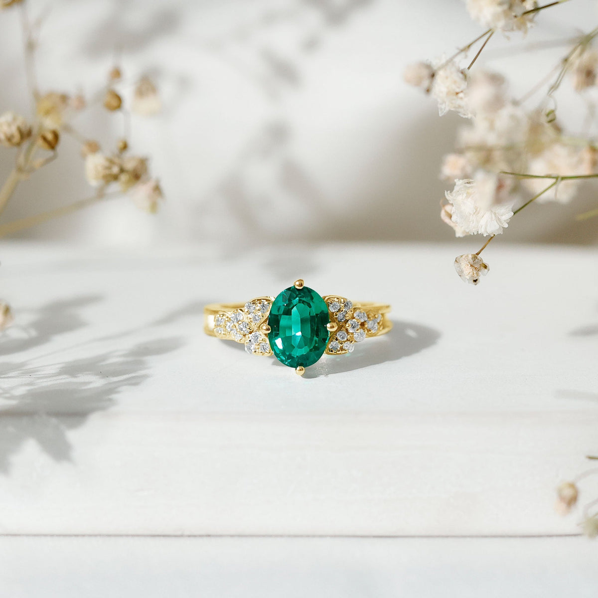 Lab Grown Emerald Ring – Designer Engagement Ring With Oval AAA Quality Emerald