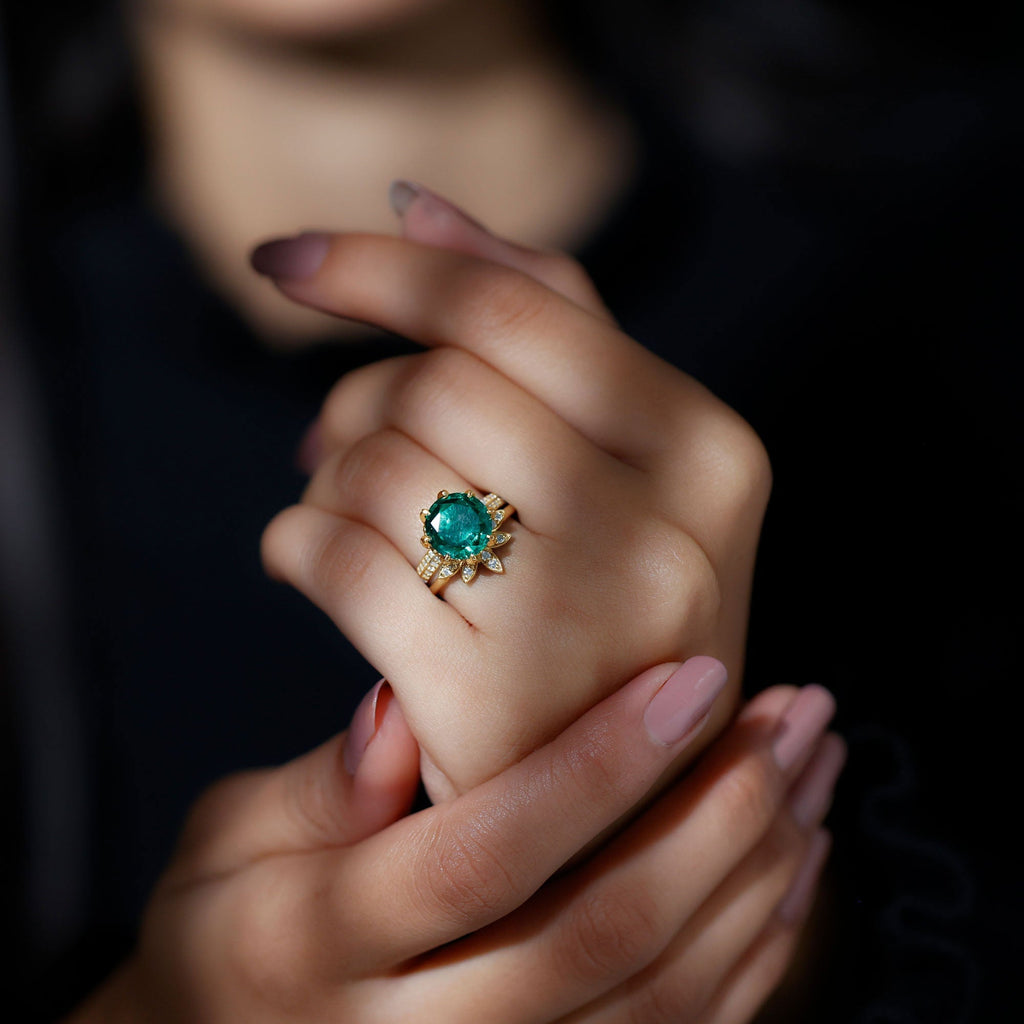 Lab Grown Emerald Ring – Floral Bridal Set With Moissanite Enhancer & AAA Quality