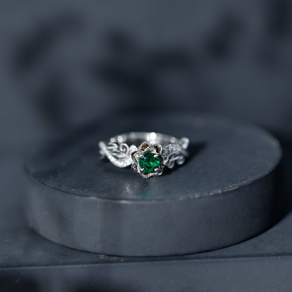 Lab Grown Emerald Ring – Flower Diamond Ring with Certified Green Gemstone