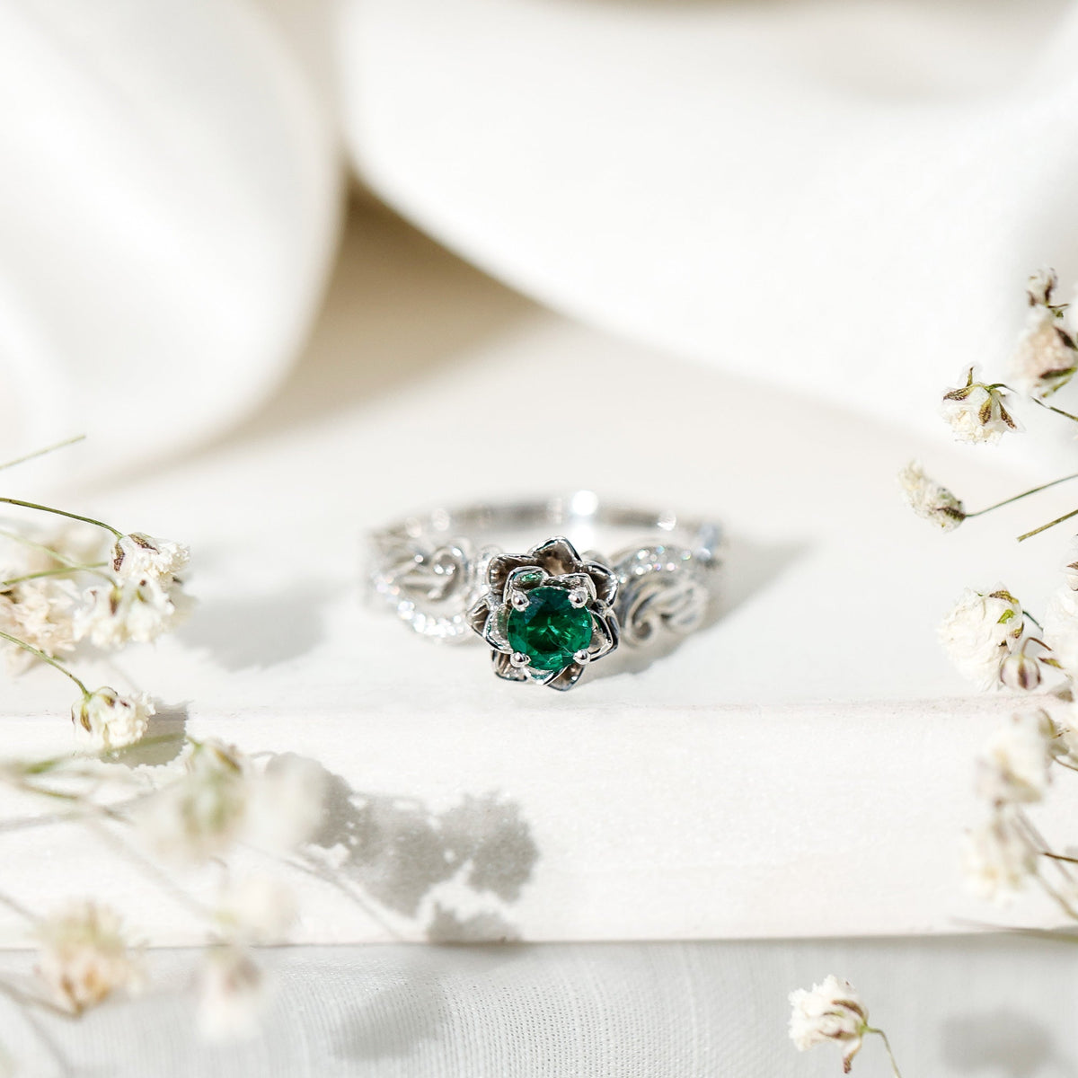 Lab Grown Emerald Ring – Flower Diamond Ring with Certified Green Gemstone