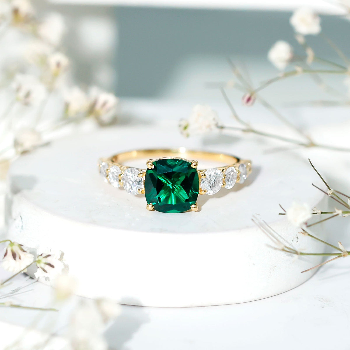 Lab Grown Emerald Ring – Solitaire Style 2 Carat Cushion Cut Emerald with Sparkling Side Stones