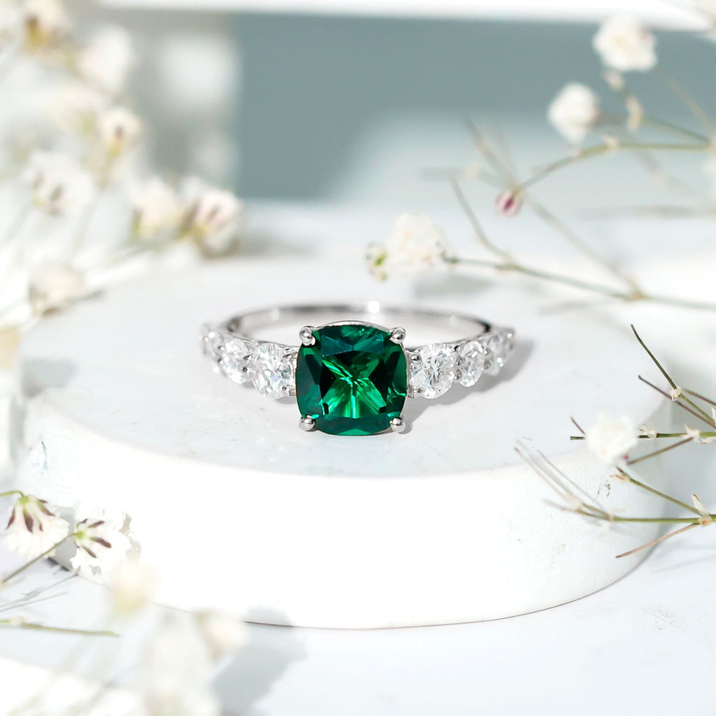 Lab Grown Emerald Ring – Solitaire Style 2 Carat Cushion Cut Emerald with Sparkling Side Stones