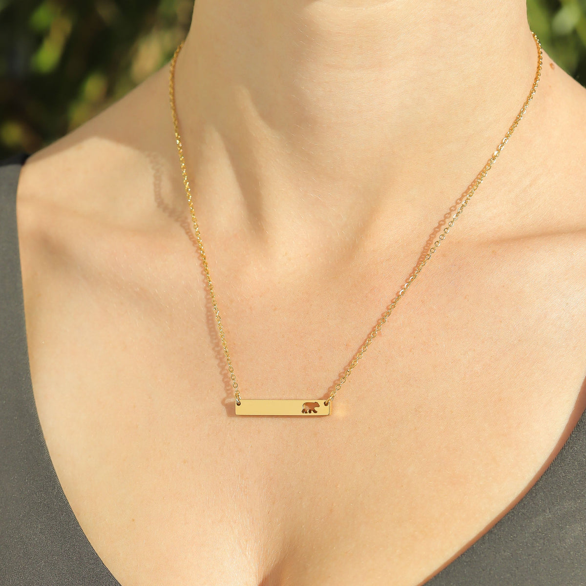 Mama Bear Bar Necklace – 18K Gold Stainless Steel Engravable Pendant Charm