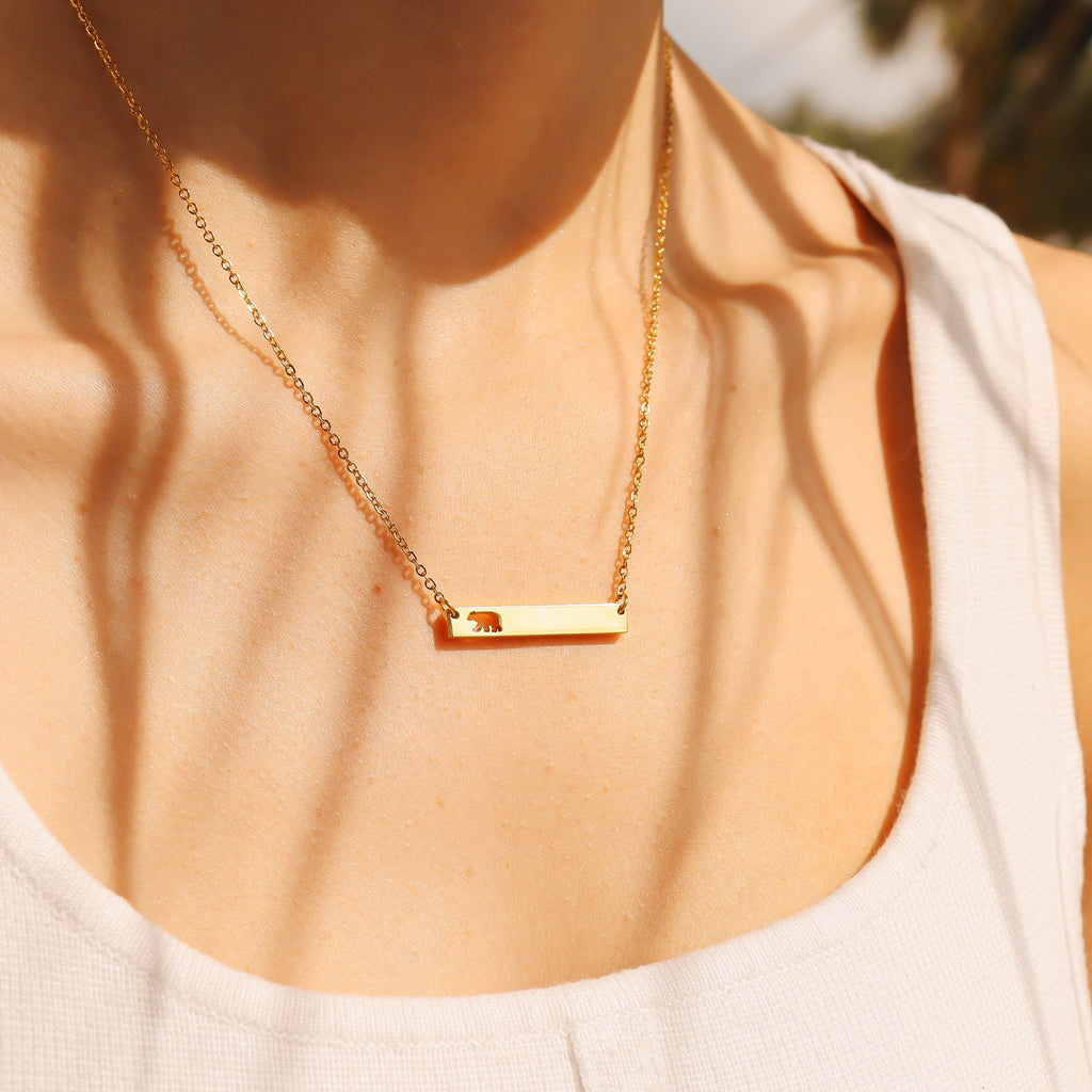 Mama Bear Bar Necklace – 18K Gold Stainless Steel Engravable Pendant Charm