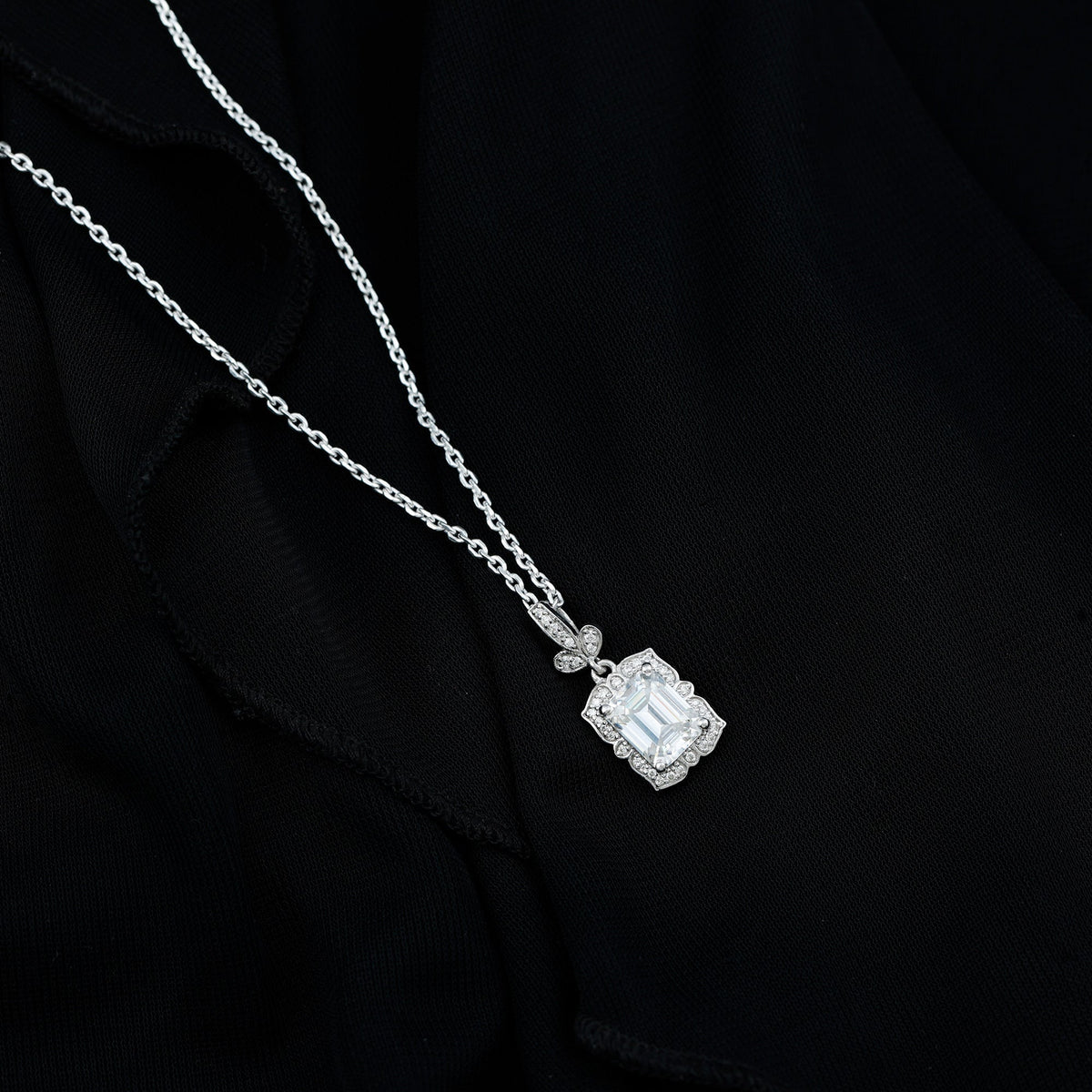 Moissanite Emerald Cut Necklace – Vintage Inspired 2 Carat Pendant With Silver Chain