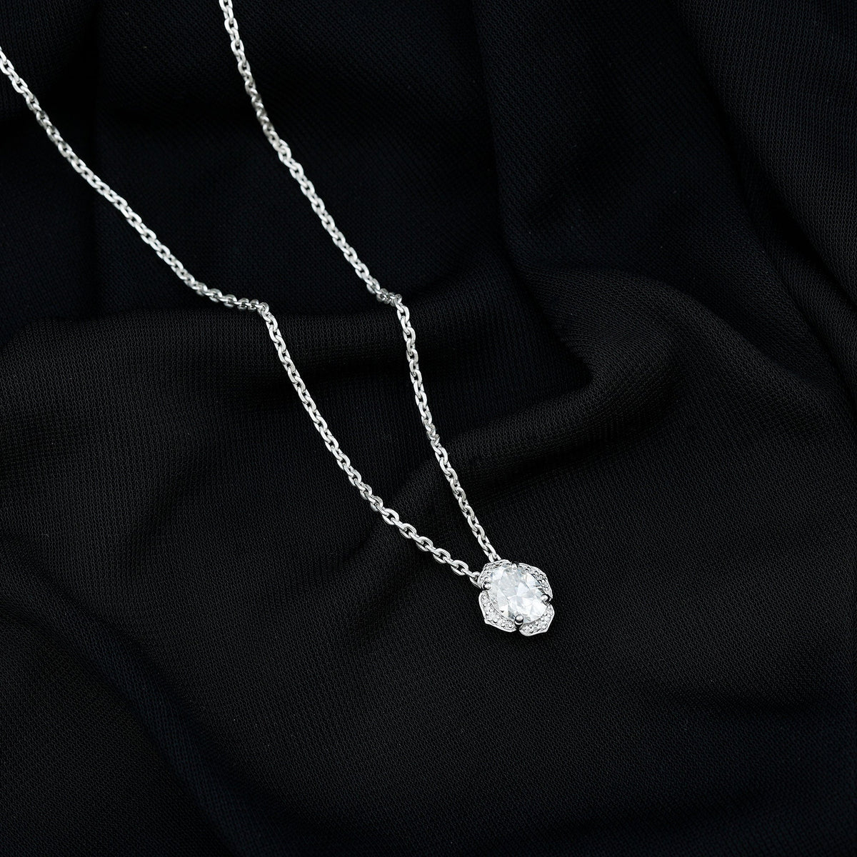 Moissanite Statement Necklace – Oval Pendant With Vintage Halo & Silver Chain