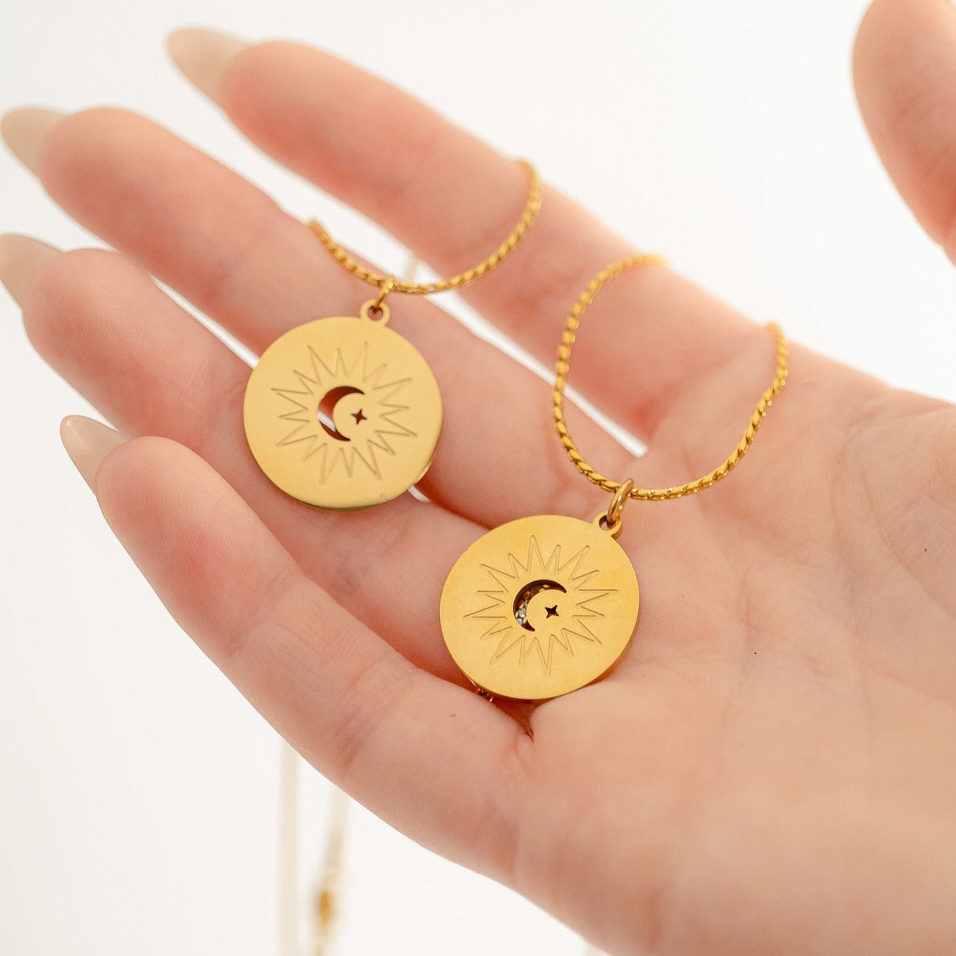 Mom And Me Necklace – Matching Mom Child Set | Hypoallergenic Stainless Steel Jewelry - | Sunflower Soul Boutique