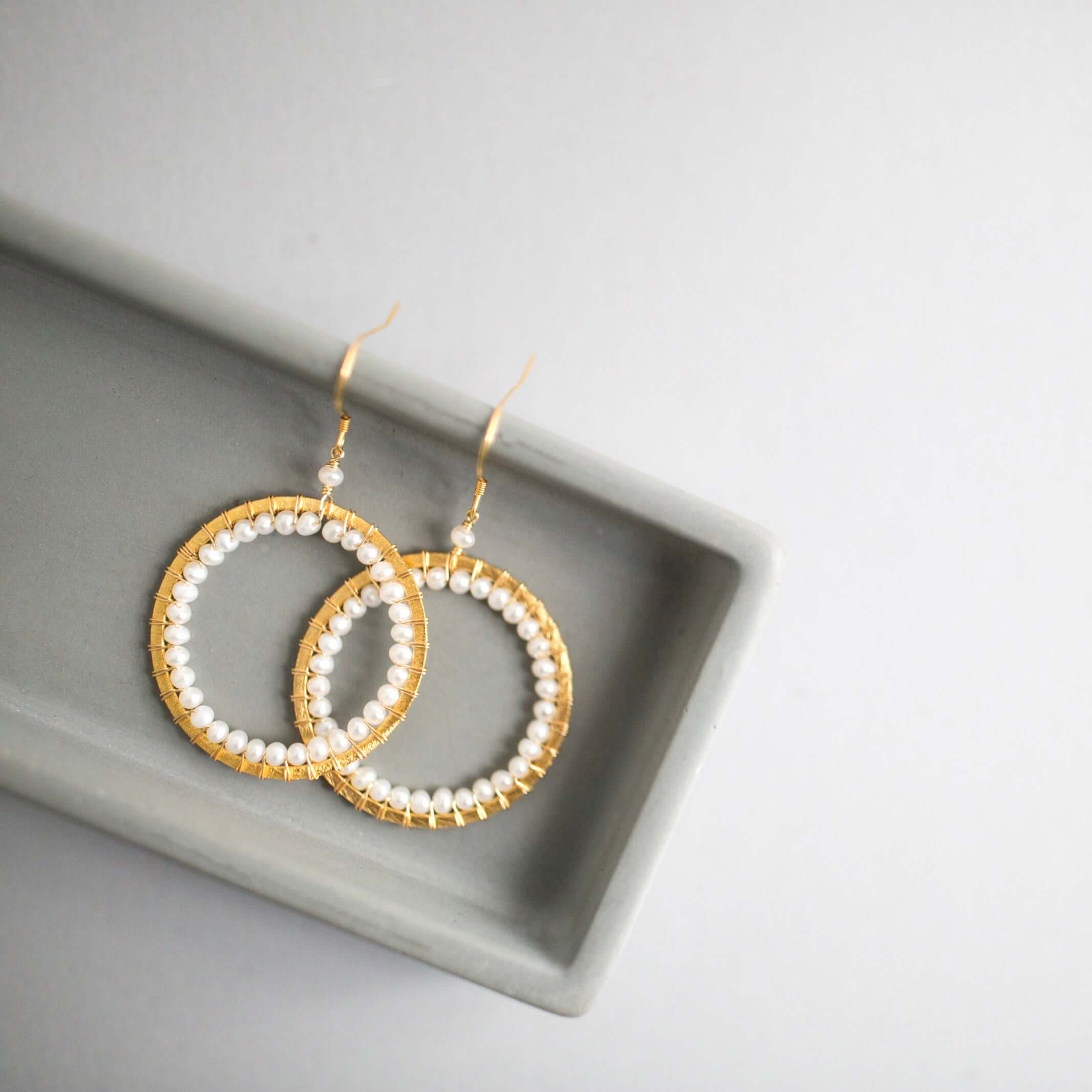 Pearl Halo Jewelry Set | 14k Gold Plated Silver Necklace, Floating Pendant & Pearl Earrings