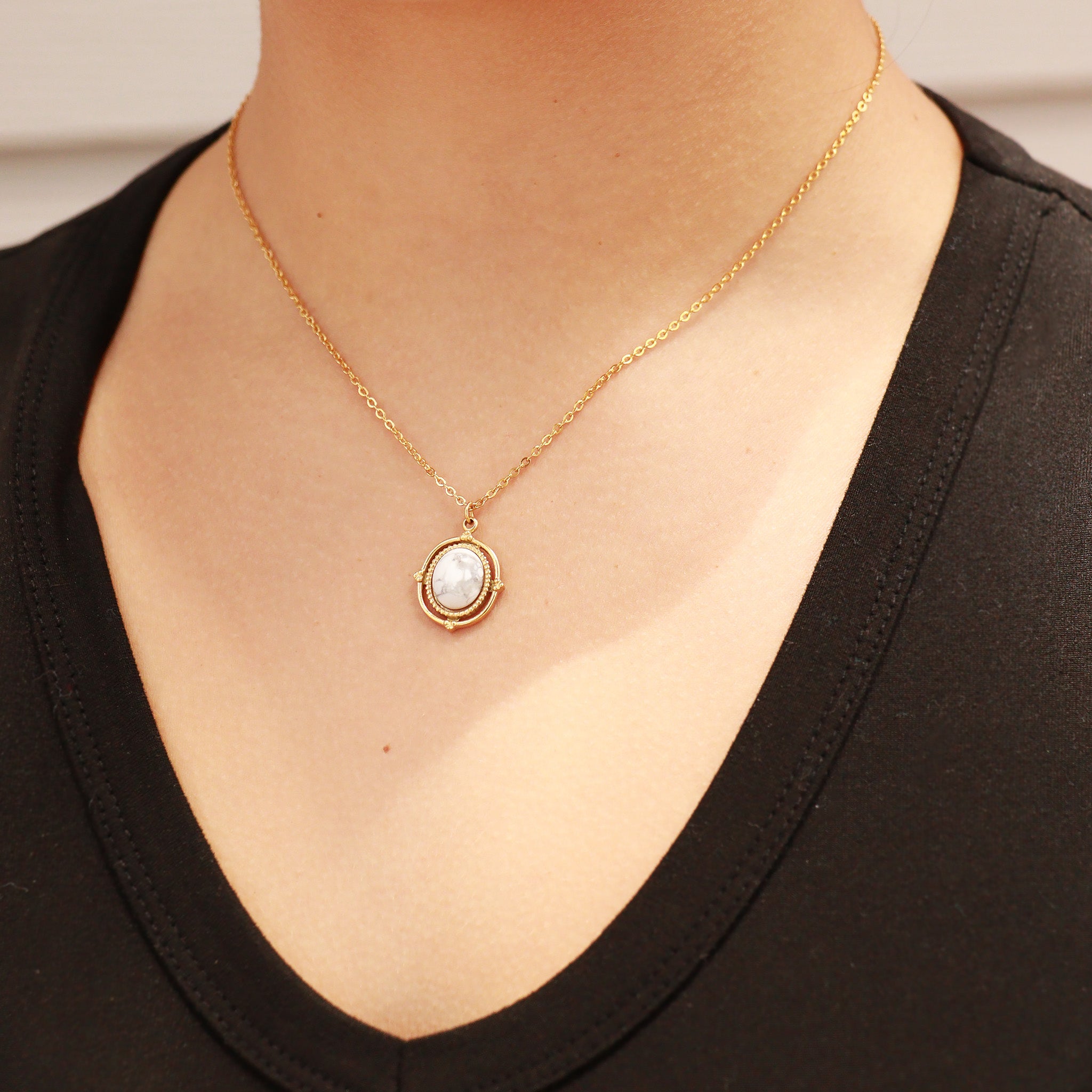 Semi Precious Stone Charm - Stainless Steel Oval Rope Frame Pendant 18K Gold PVD