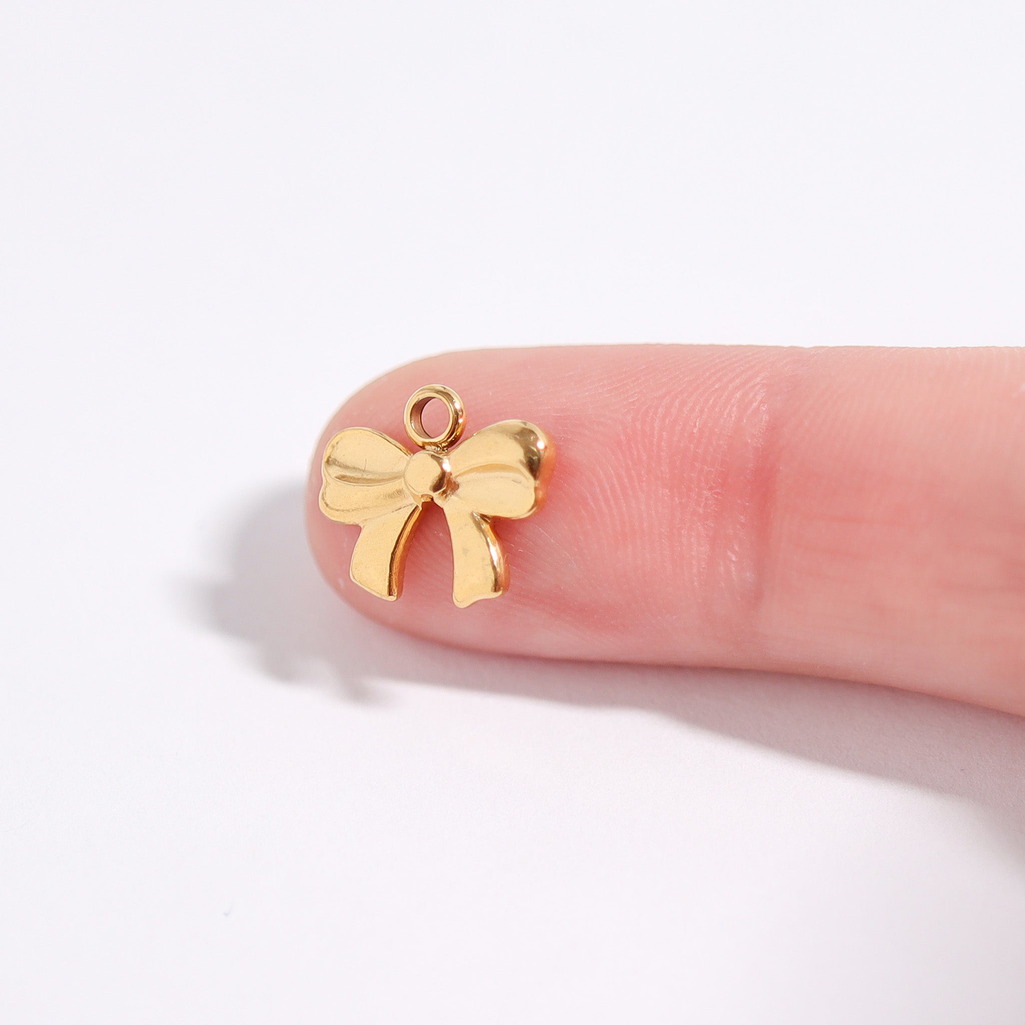 Gold Bow Charm | 18K PVD Coated Stainless Steel Ribbon Bow Pendant – Hypoallergenic Jewelry