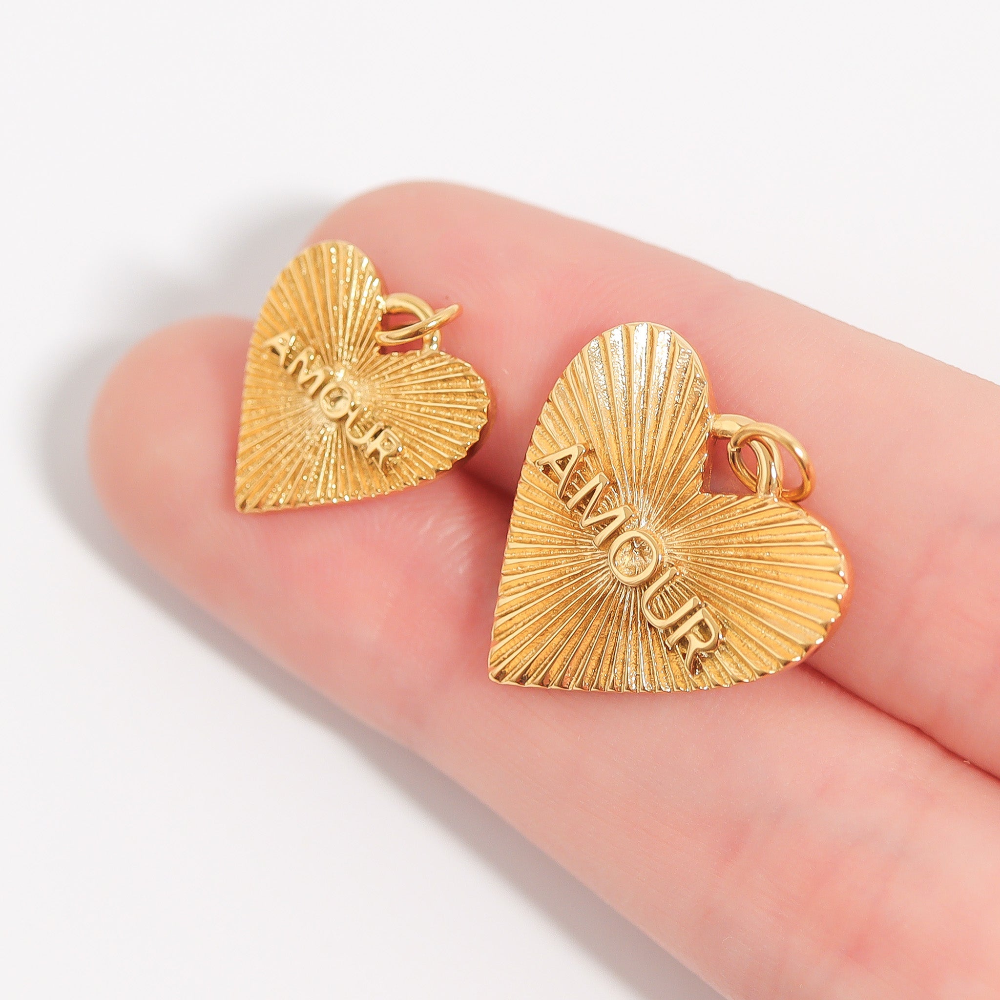 Heart Charm 18K Gold Sunburst Pendant – Love Engraved Stainless Steel Jewelry