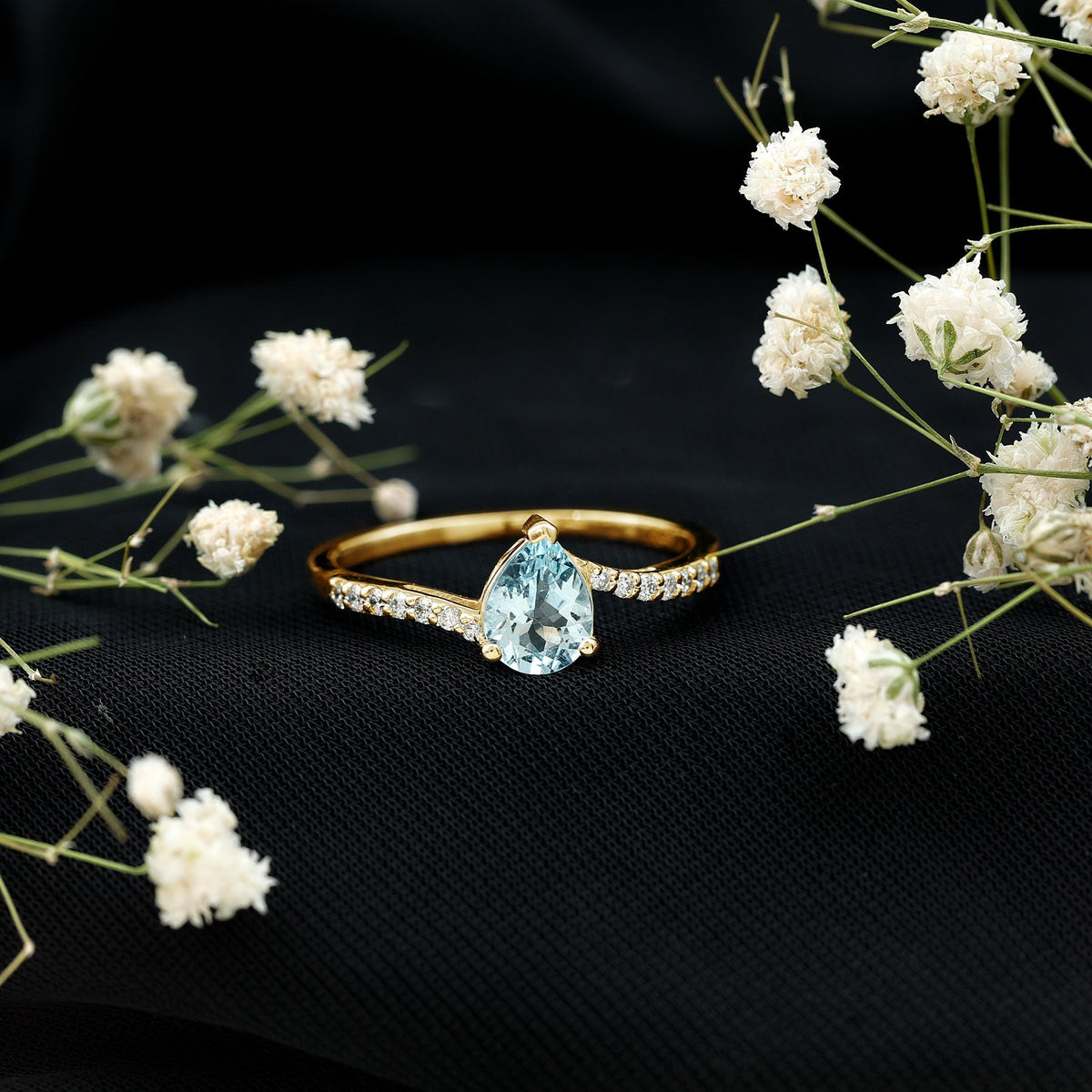 Pear Cut Aquamarine Ring – Elegant Teardrop Gemstone Ring with Diamond Accents