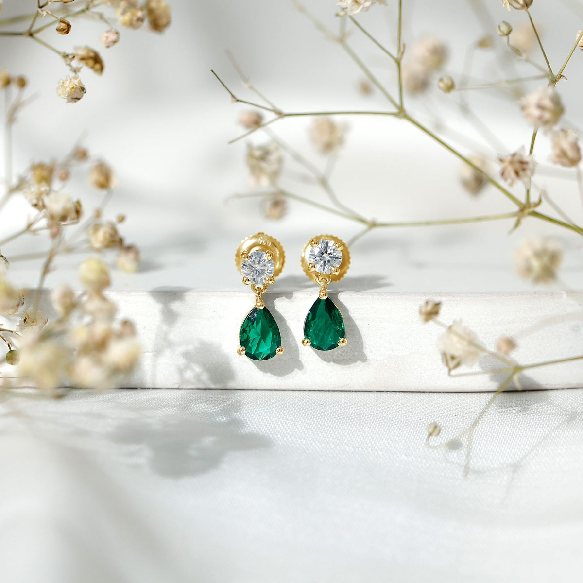 Pear Cut Emerald Earrings – Lab Grown Moissanite Teardrop Dangle Jewelry