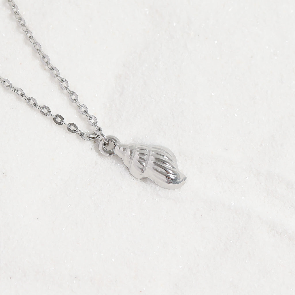 Seashell Charm – 18K Gold PVD Coated Stainless Steel Coastal Jewelry Accessory