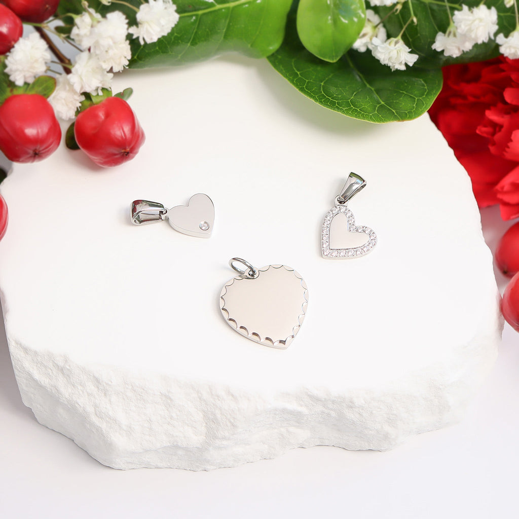 Gold Heart Pendant - 18K PVD Stainless Steel Scalloped Edge Blank Charm