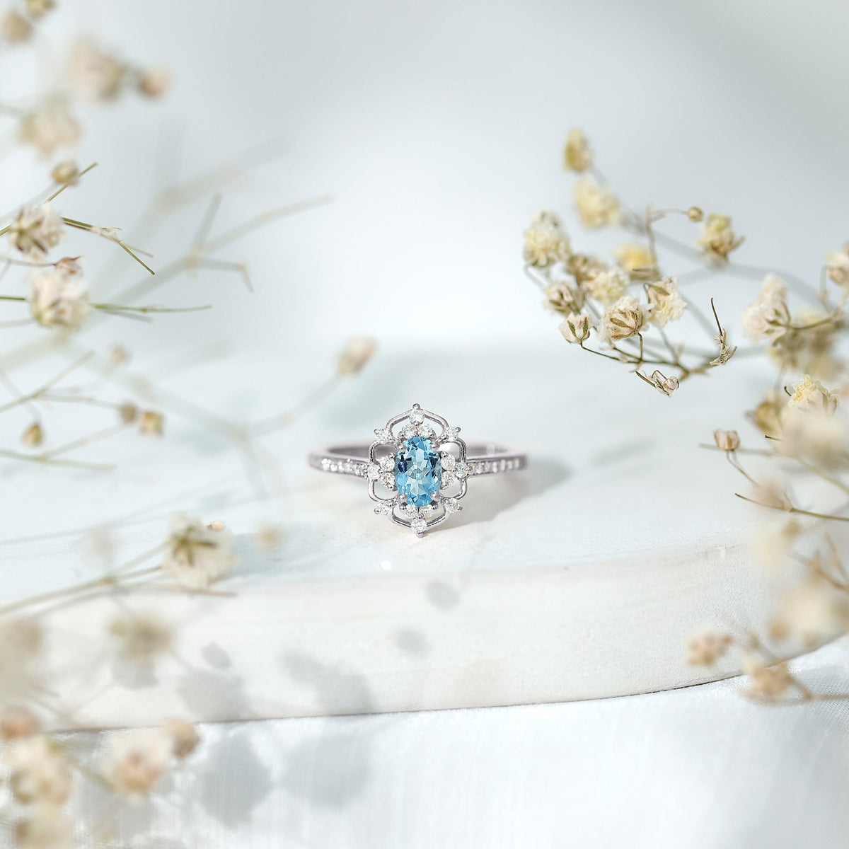 Vintage Aquamarine Ring – Certified Oval Aquamarine Engagement Band With Diamond Accents