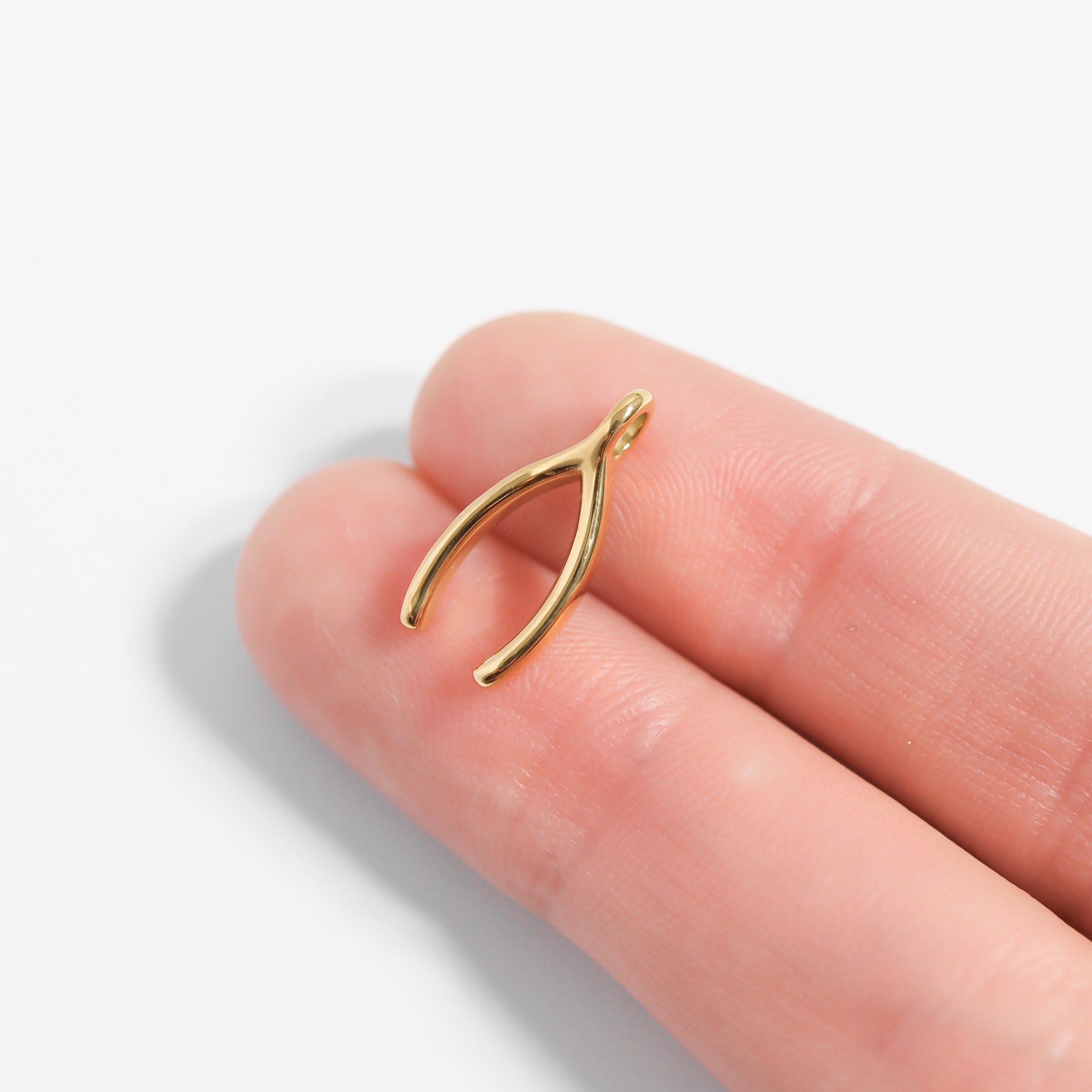 18K Gold Wishbone Charm – Hypoallergenic PVD Coated Stainless Steel Pendant